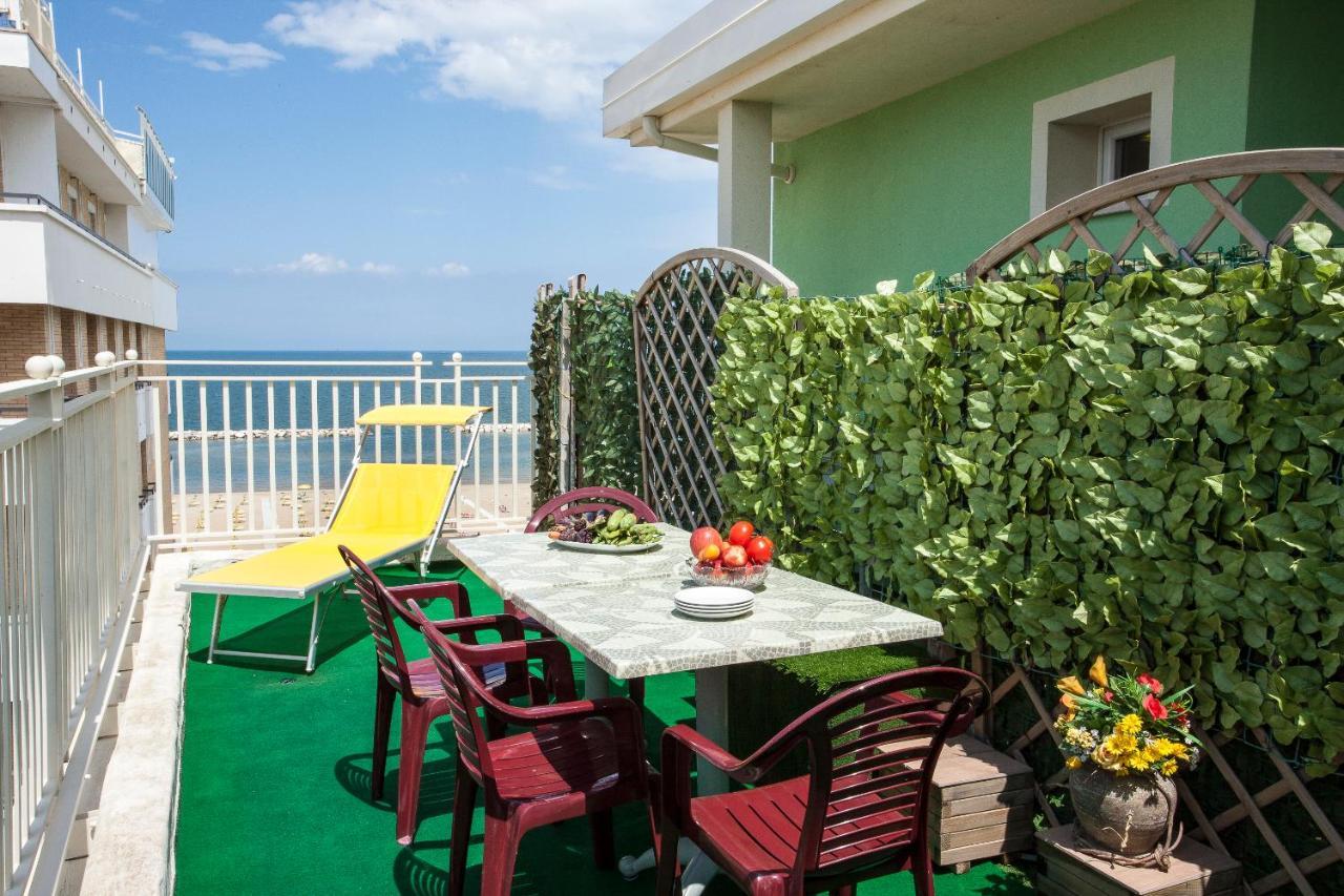 Beach Residence Gabicce Mare Dış mekan fotoğraf